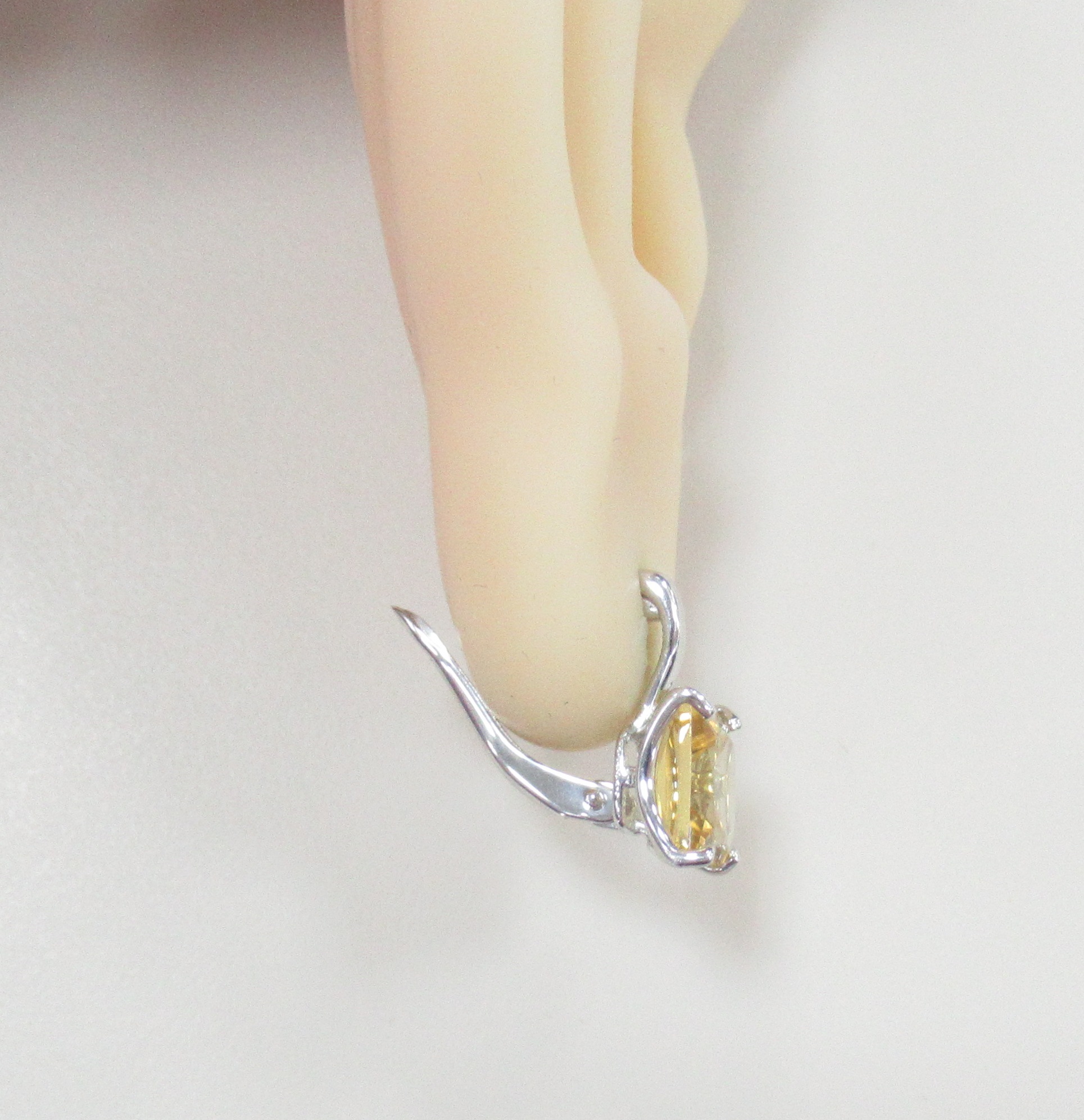 Серебряные серьги с цитринами